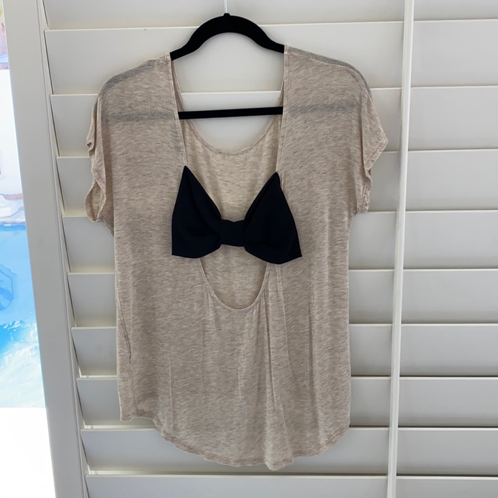 Ladies top size Medium
